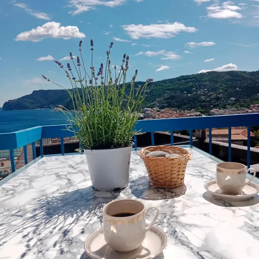 Casa Del Sole Villa Spotorno Italy
